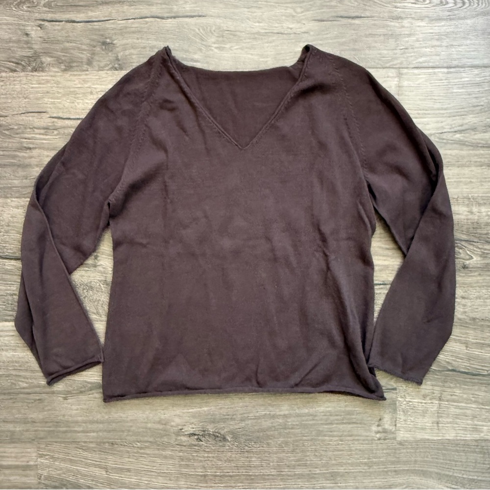 Dark Brown Long Sleeve V Neck Shirt size Medium Women